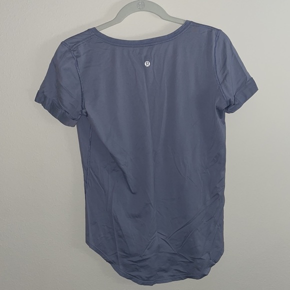 Lululemon top - Picture 2 of 3